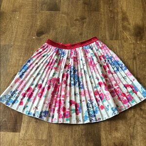 Zara White and Red pleated floral Skirt- purchased in Paris